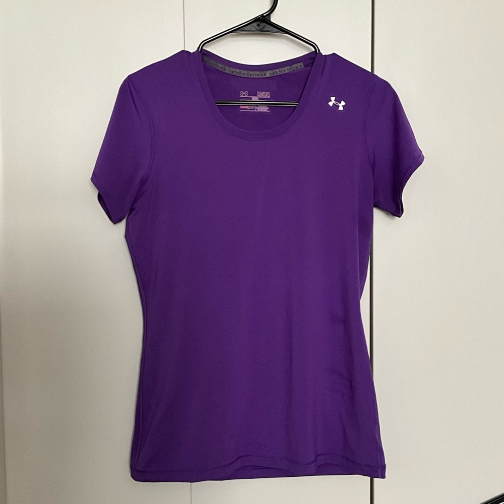 Under Armour Women's Vibrant Purple Short Sleeve Tee